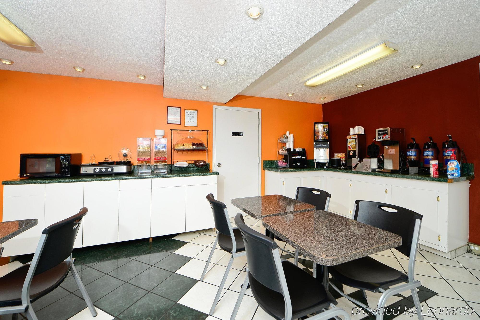 Americas Best Value Inn Cullman Εξωτερικό φωτογραφία