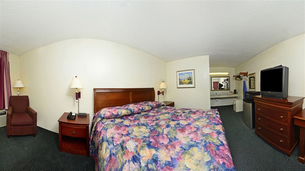 Americas Best Value Inn Cullman Εξωτερικό φωτογραφία